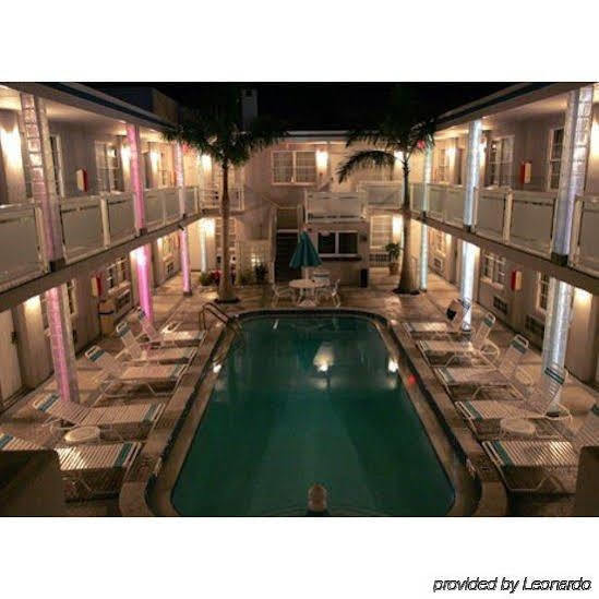 Camelot Beach Suites Clearwater Beach Exterior foto
